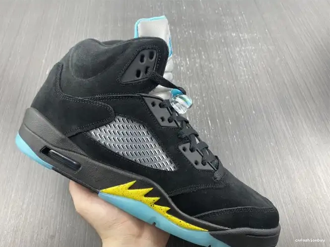 Aqua Jordan DD0587-047 5 Air 0429